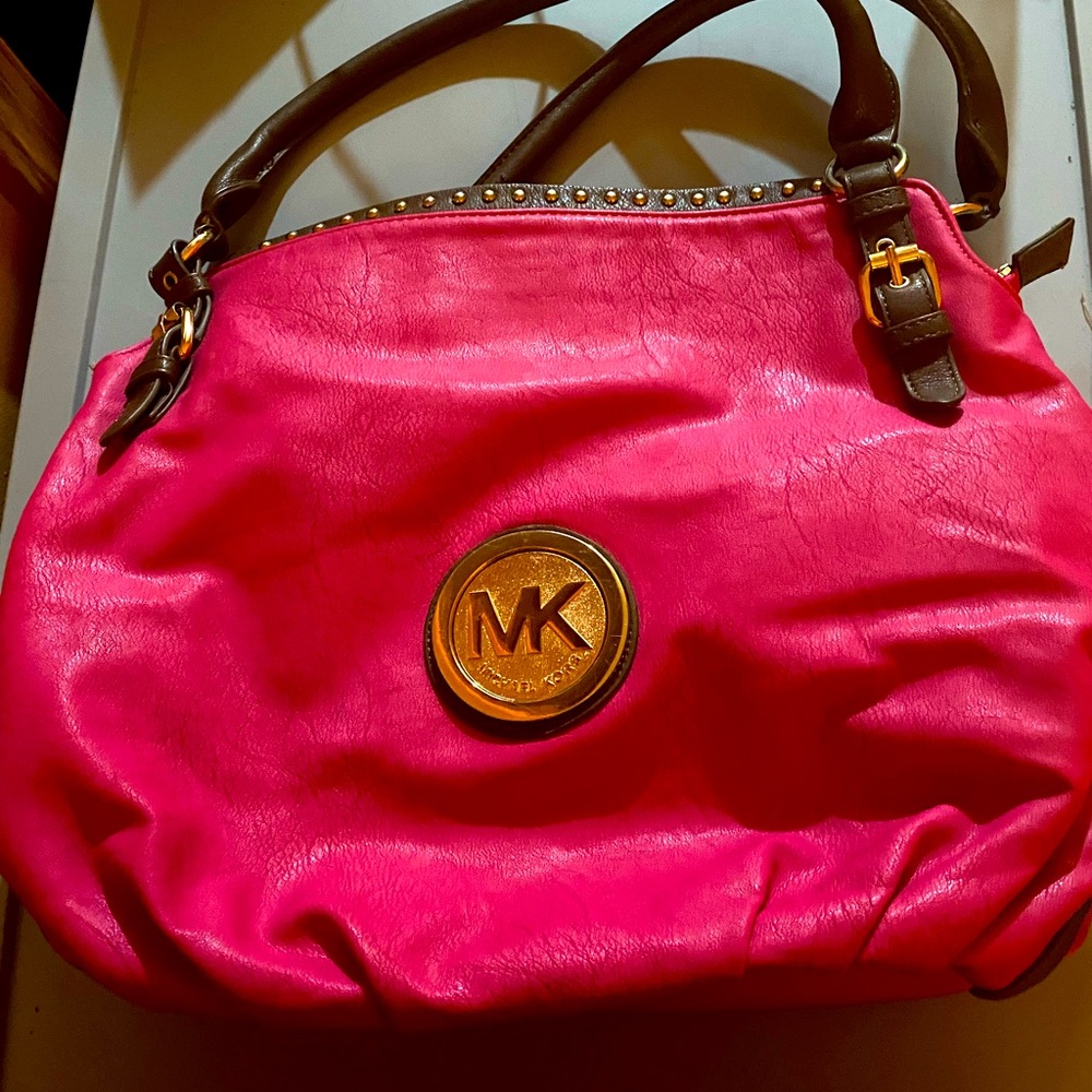 EUC Michael Kors hot pink large purse.